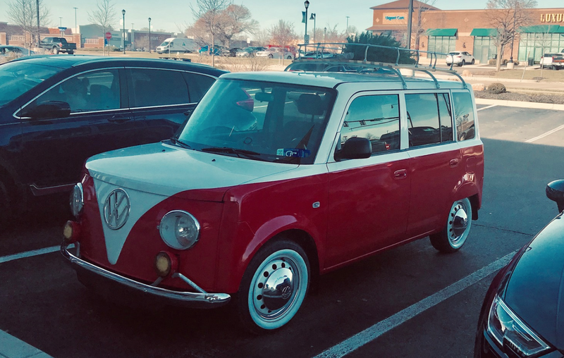 Illustration for article titled This Scion xB Dressed as an Old Volkswagen Microbus Is Remarkably Well Done